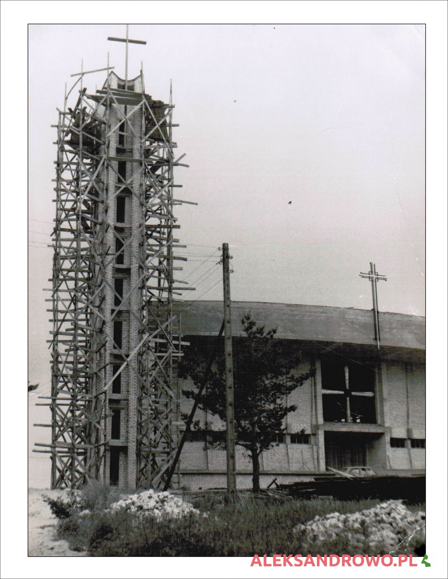 Budowa kościoła w Obierwi