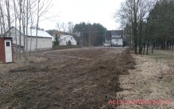 Porządkowanie placu wiejskiego 18.03.2017